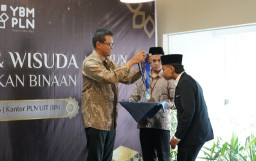 Gelar Wisuda Angkatan 4, PLN UIT JBM Dorong Alumni PeTIK Jombang Rebut Pasar Kerja Digital
