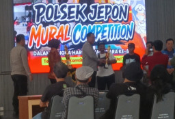 Kapolres Blora Apresiasi Antusiasme Seniman dari Berbagai Daerah Ikuti Mural Competition Polsek Jepon