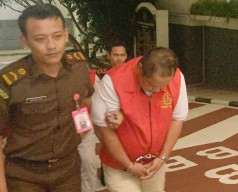 Kejati Jatim Tahan 3 Tersangka KUR Fiktif BNI Jember, Negara Rugi Rp12,5 Miliar