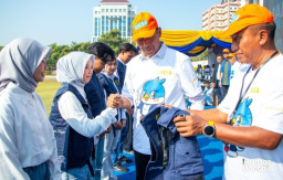 Dobrak Tradisi Jurnal Ilmiah, 16 Ribu Mahasiswa Unesa Diterjunkan ke Masyarakat