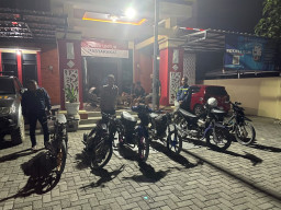 Balap Liar di Jalan Nasional Blora-Cepu Dibubarkan, 6 Motor Diamankan Polsek Jepon