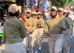 Semarak HUT ke-81 RI, RSUD dr. R. Soeprapto Cepu Turunkan Dua Regu dalam Gerak Jalan