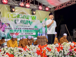 Hadiri Pengajian Akbar Maulid Nabi, H. Eko Wahyudi Pererat Silaturahmi dengan Masyarakat Tuban