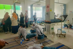 271 Siswa MAN 2 Rembang Mengeluh Mual hingga Diare, 26 Dilarikan ke Puskesmas Usai Santap MBG