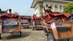 Becak Listrik Bantuan Presiden Prabowo Disambut Syukur, Penarik Becak: Bisa Meringankan Tenaga
