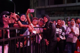 Konser NDX AKA di Bojonegoro Dikawal 300 Personel, Kapolres Turun Sapa Penonton