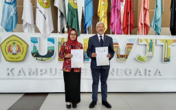 Gandeng Profesor Oxford, FK UPN Veteran Jatim Kembangkan Desa Binaan di Mojokerto