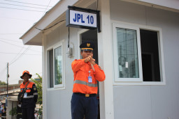 Perkuat Keselamatan, KAI Daop 8 Surabaya Operasikan 3 Pos JPL Baru di Titik Prioritas
