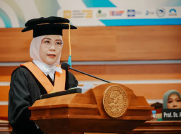 Kuliah Gratis Tak Menjamin Mahasiswa Miskin Bisa Kuliah, Guru Besar UNAIR Ungkap Persoalannya