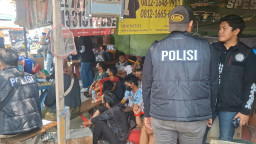 52 Poket Sabu Terungkap saat Gerebek Jalan Kunti Surabaya, 19 Orang Diamankan Polisi