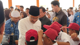 Mensos Gus Ipul Hadiri Dialog di Sekolah Rakyat Sumedang, Bicara Pengentasan Kemiskinan 