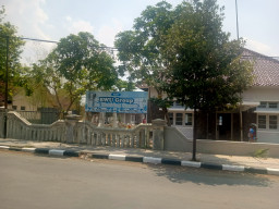 Jejak BWU di Bekas Kantor PU yang Kini Disulap Jadi Warung Kopi oleh Organisasi Swasta Bernama HIPMI Blora
