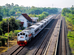Mendadak Batal Naik Kereta? Tiket dari Stasiun Cepu Bisa Dibatalkan, Simak Batas Waktunya!