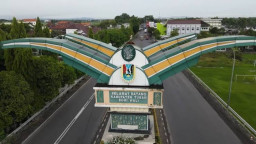 Tuban, Gerbang Jawa Timur di Pesisir Utara yang Berbatasan dengan Jawa Tengah