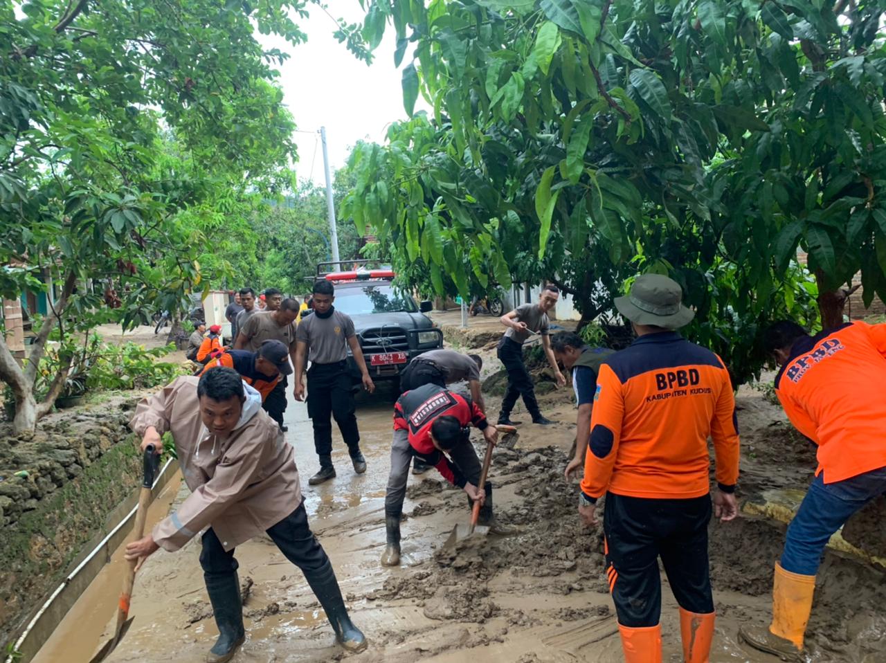 Desa Wonosoco Kudus Direndam Lumpur, Aparat Gabungan Turun Tangan