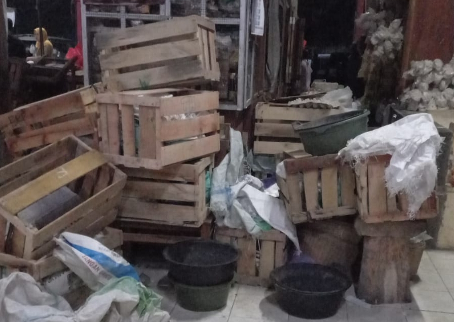 Duh, Lagi-lagi Pedagang Pasar Sido Makmur Blora Kemalingan Barang Dagangan!