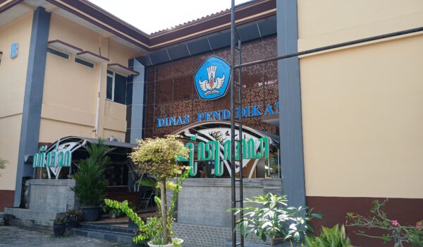 The Blora Smart Card: Objectives and Challenges Faced by the Education Office