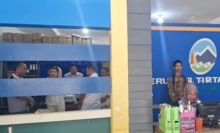 Bupati Kudus Inginkan PDAM Berbisnis Air Kemasan dan Es Kristal