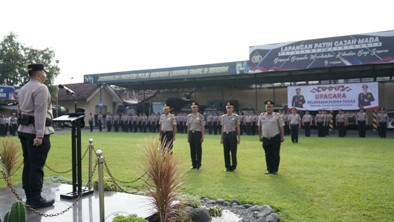 Pengabdian Tuntas, Empat Personel Polres Mojokerto Kota Purna Tugas