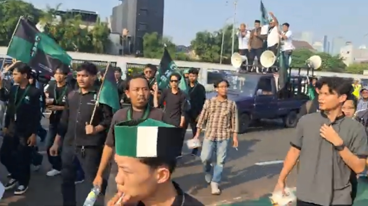 Demo Mahasiswa Ditemui Dasco Politisi Gerindra, DPR Janji Kawal Tuntutan ke Pemerintah