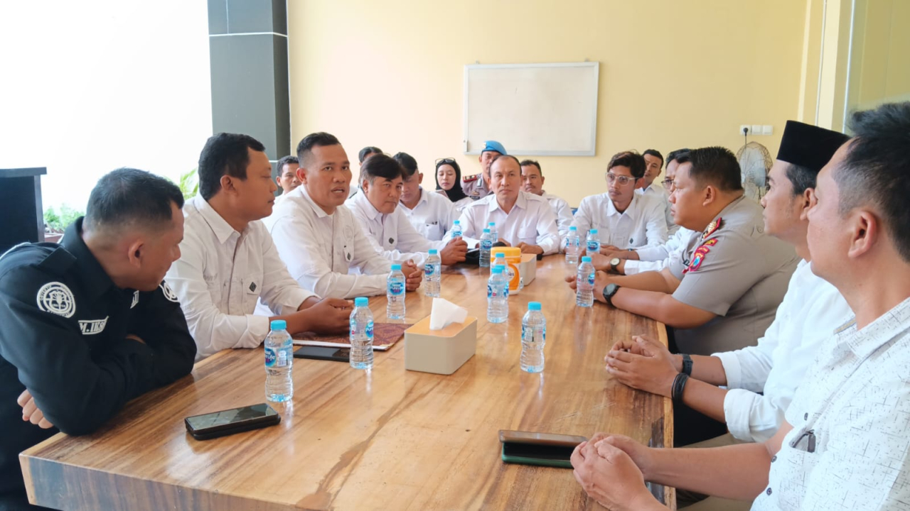 Berita Tambang Ilegal Berujung Ancaman: Dua Wartawan Tuban Disilang, Muncul Pesan 'Setengah Matek'